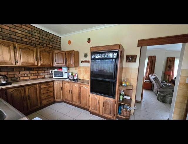 3 BEDROOM HOUSE FOR SALE IN ELSPARK
